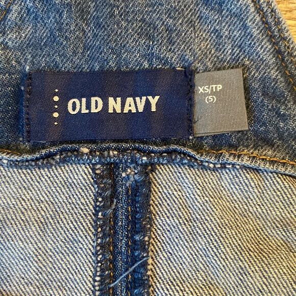 Retro, ON, Light Wash, Lace Trim, Denim Overall Shorts - Picture 6 of 9